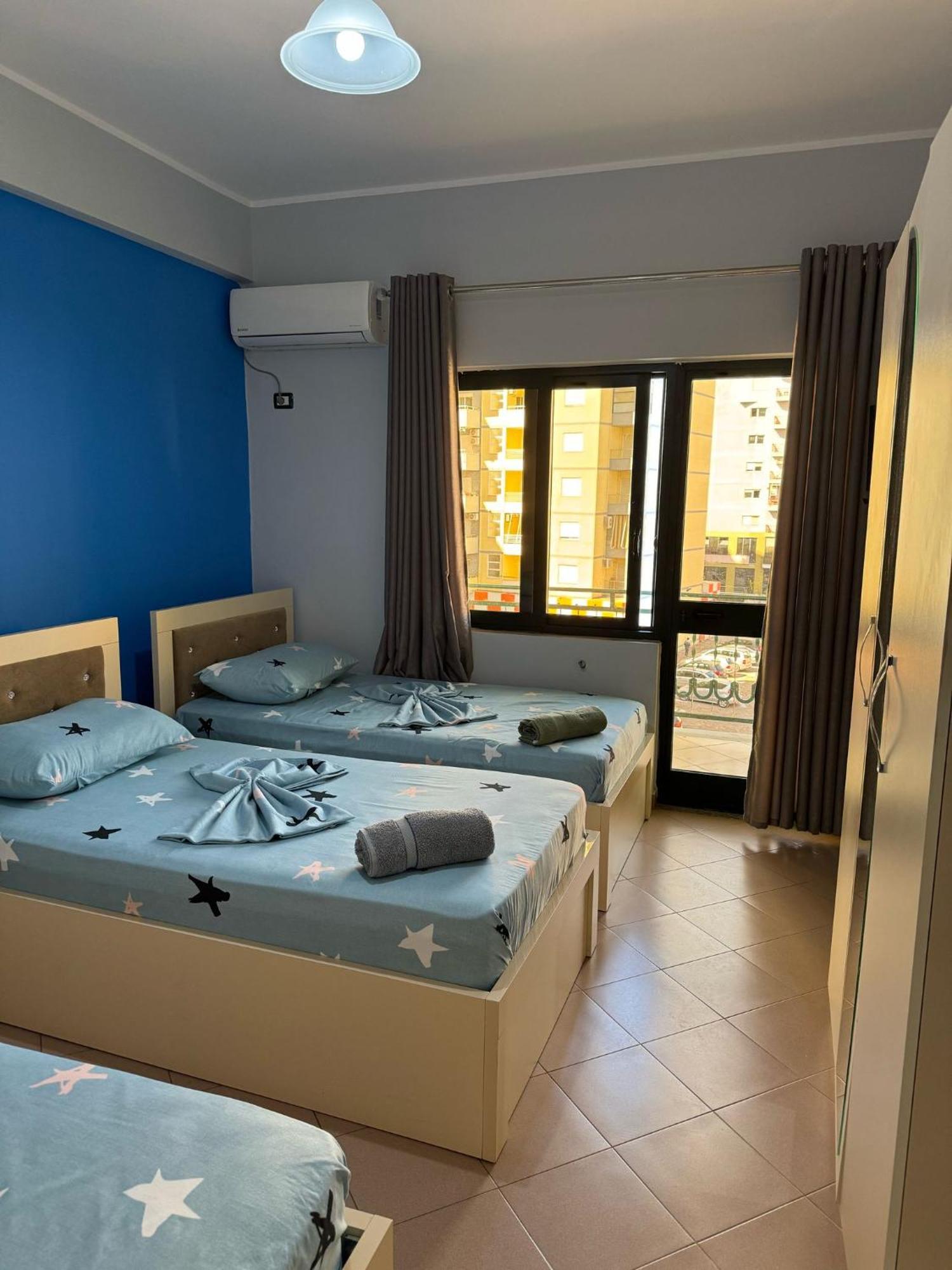 Hotel Europa Lezhe Exterior photo